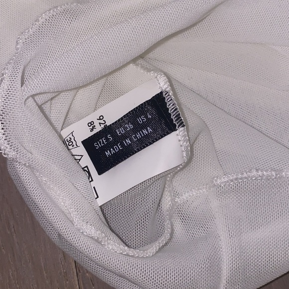 Open back cover up (two separate ones) - Picture 4 of 8